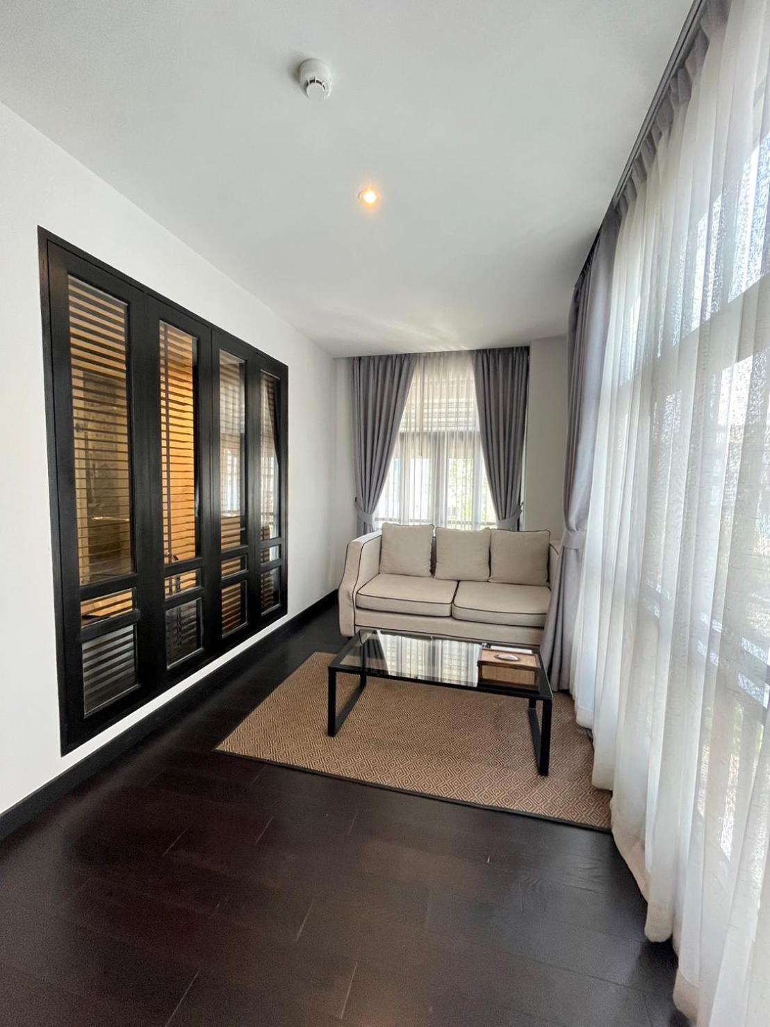 Cheeva Dee Hotel Чиангмай Екстериор снимка